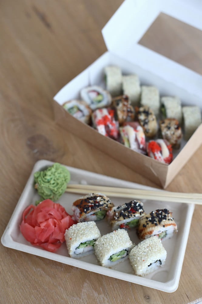 Tacki na sushi z pokrywką - omineco.pl